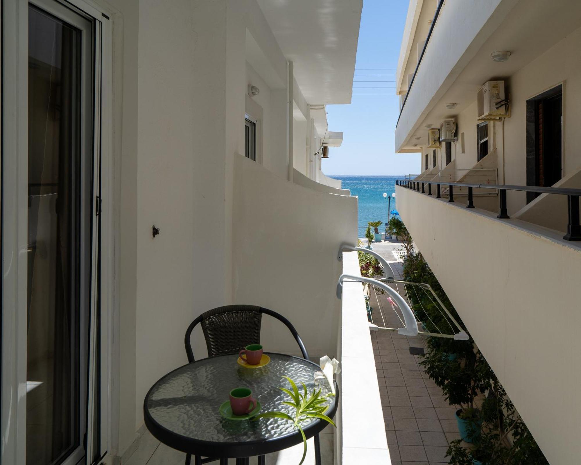 Giant Woman Apartment Tsoutsouros  Ngoại thất bức ảnh