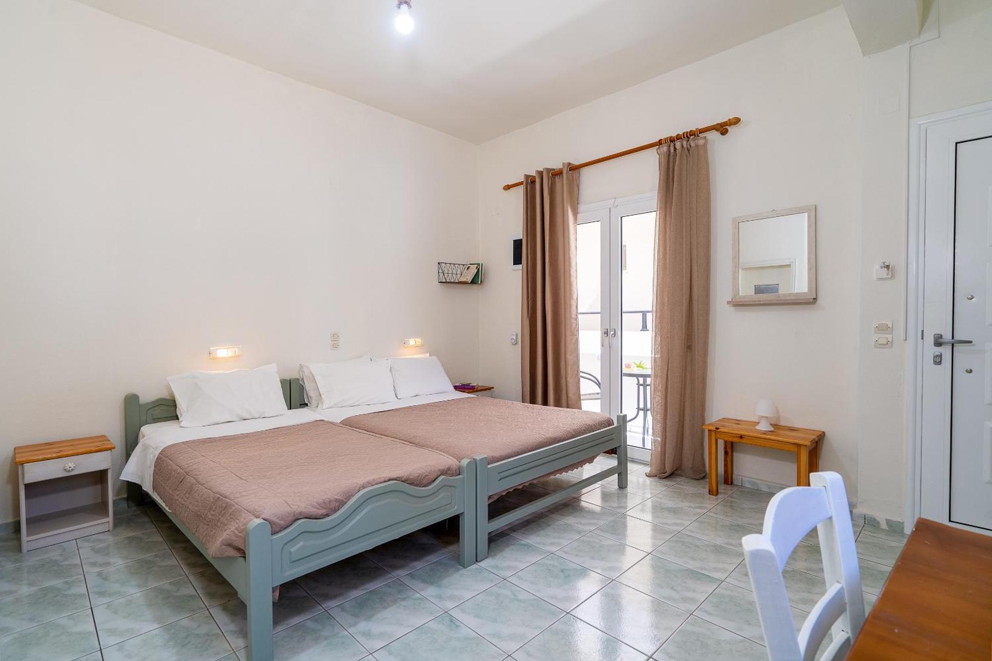 Giant Woman Apartment Tsoutsouros  Ngoại thất bức ảnh