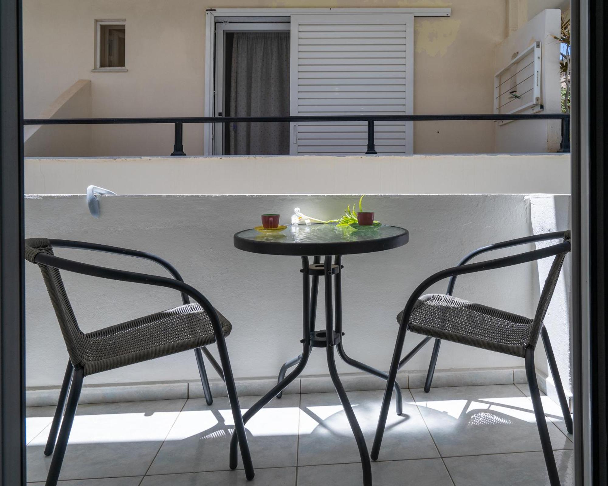 Giant Woman Apartment Tsoutsouros  Ngoại thất bức ảnh